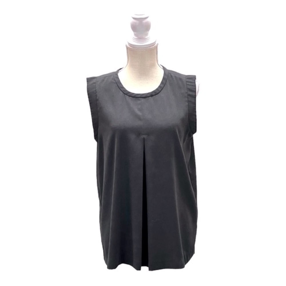 J.Crew Factory Crew Neck Key Hole Black Cap Sleeve Pleat Front 8 Gray Blouse